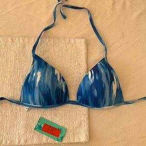 NWT bikini top from calzedonia